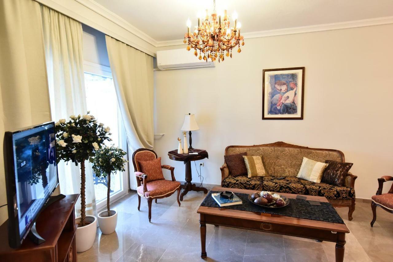 Queens Bed&Rest Luxury Apartment Kavála ภายนอก รูปภาพ