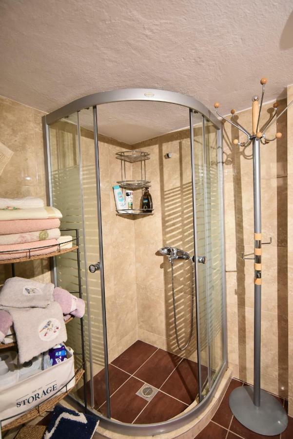 Queens Bed&Rest Luxury Apartment Kavála ภายนอก รูปภาพ